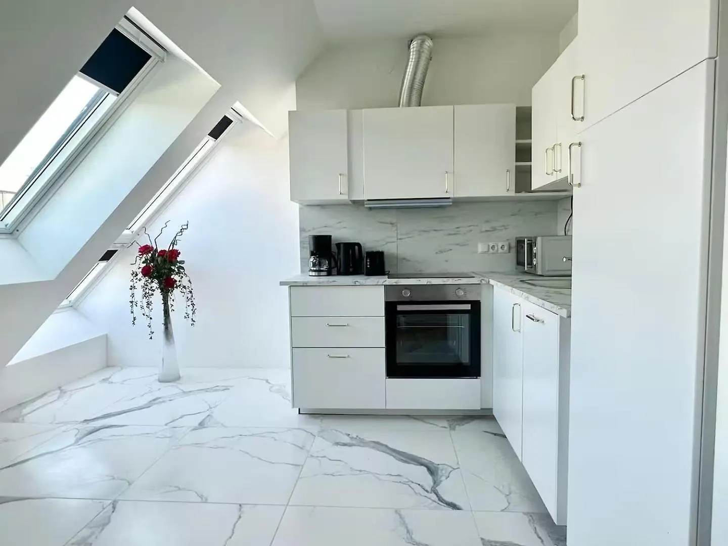Augarten Apartments I 5 Minutes To Metro, Bus And Train I Wifi I Very Central Vienna