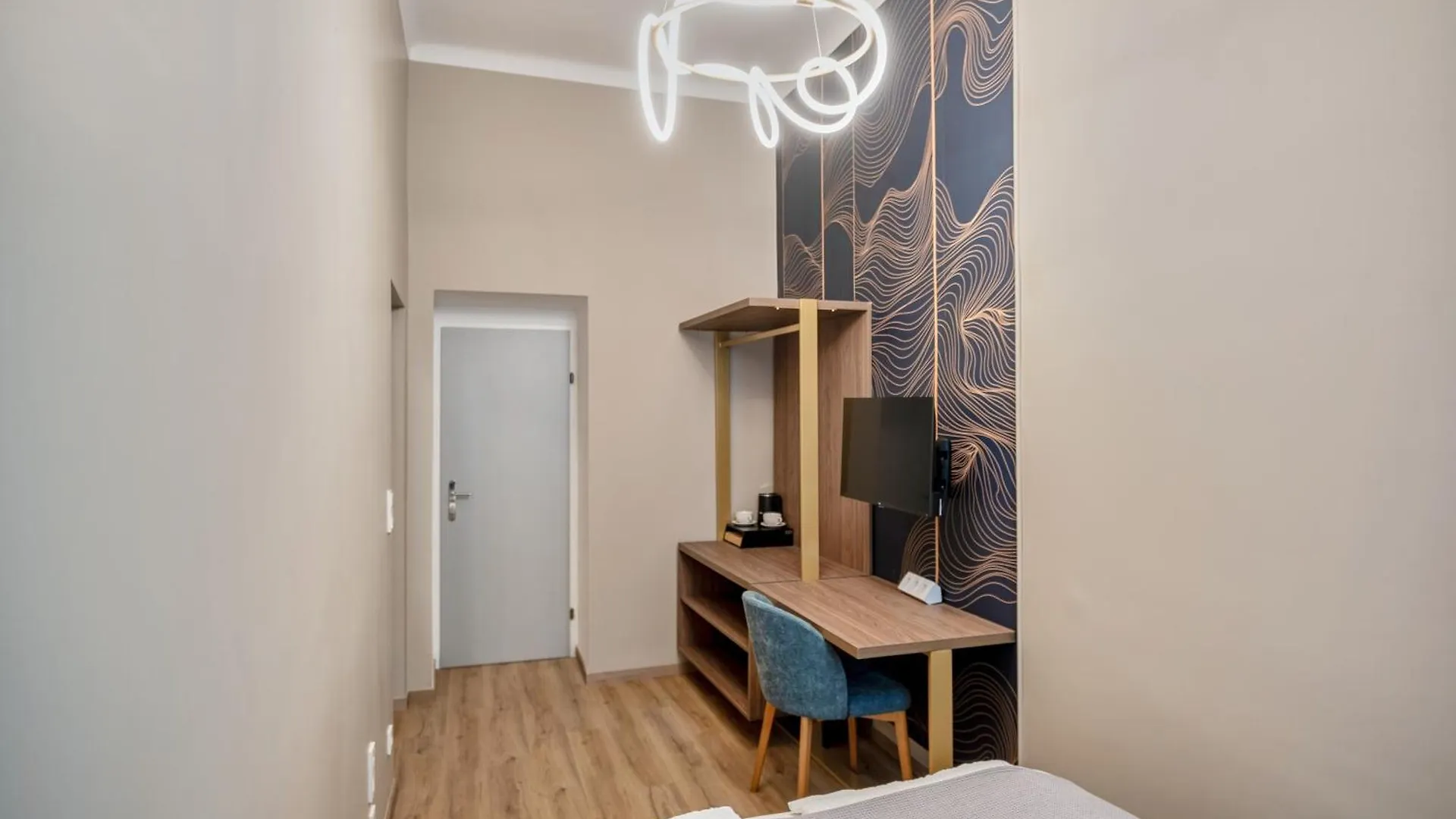 Augarten Apartments I 5 Minutes To Metro, Bus And Train I Wifi I Very Central Vienna 0*,  Austria