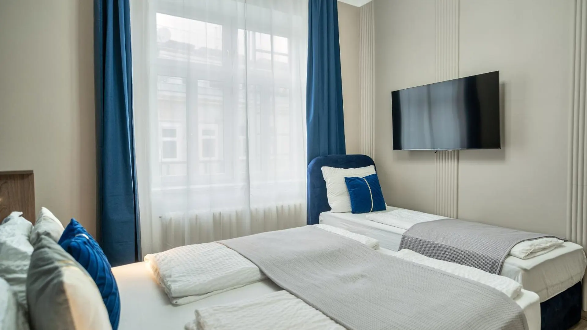 Augarten Apartments I 5 Minutes To Metro, Bus And Train I Wifi I Very Central Vienna 0*,