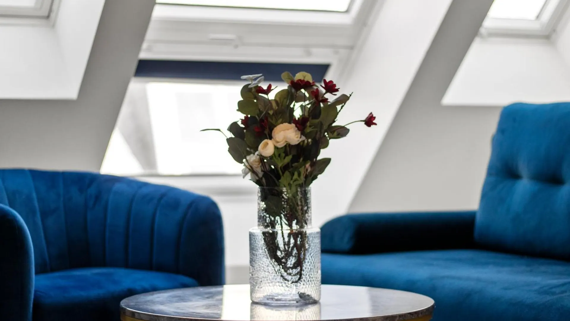 Augarten Apartments I 5 Minutes To Metro, Bus And Train I Wifi I Very Central Vienna 0*,