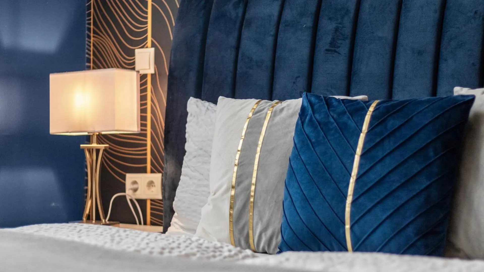 Augarten Apartments I 5 Minutes To Metro, Bus And Train I Wifi I Very Central Vienna