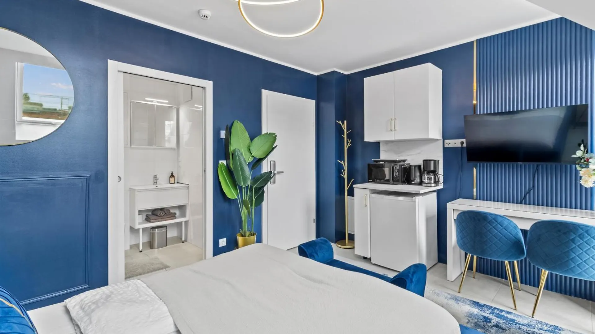 Augarten Apartments I 5 Minutes To Metro, Bus And Train I Wifi I Very Central Austria
