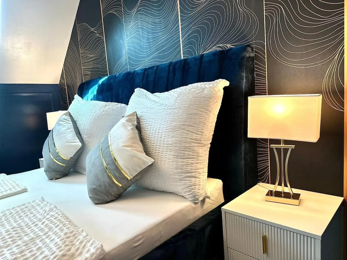 Augarten Apartments I 5 Minutes To Metro, Bus And Train I Wifi I Very Central Vienna
