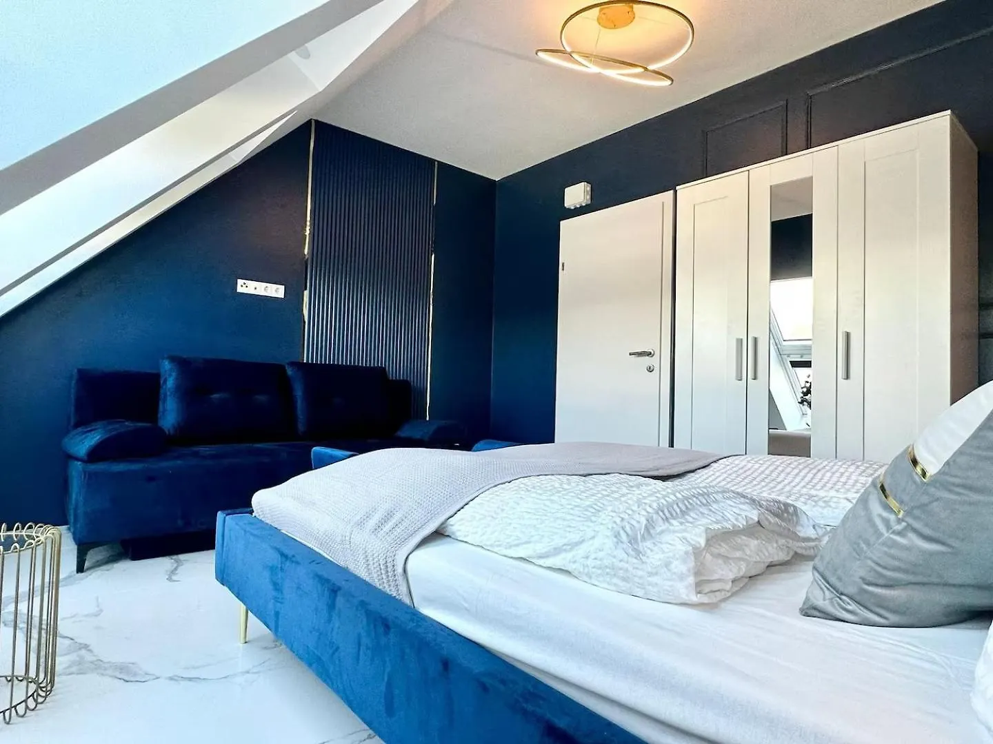 Augarten Apartments I 5 Minutes To Metro, Bus And Train I Wifi I Very Central