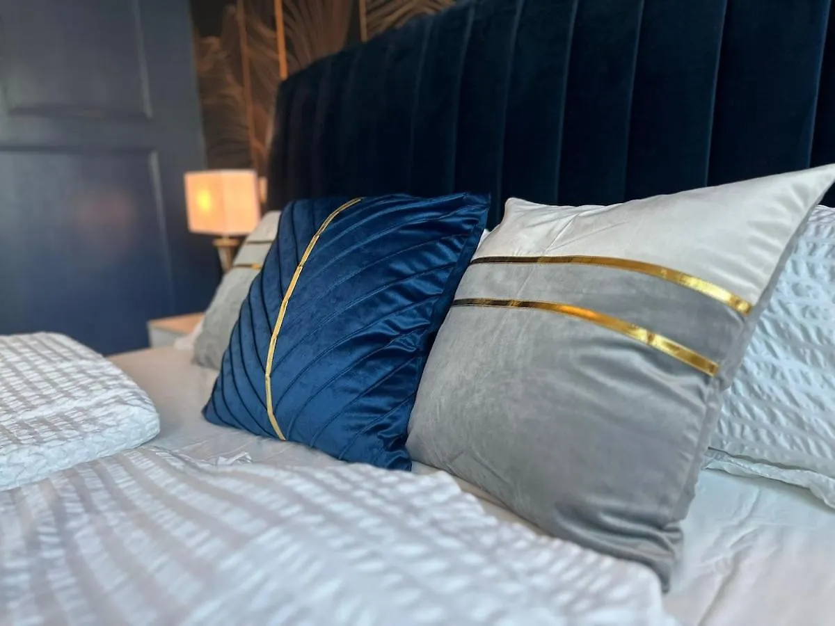 Augarten Apartments I 5 Minutes To Metro, Bus And Train I Wifi I Very Central